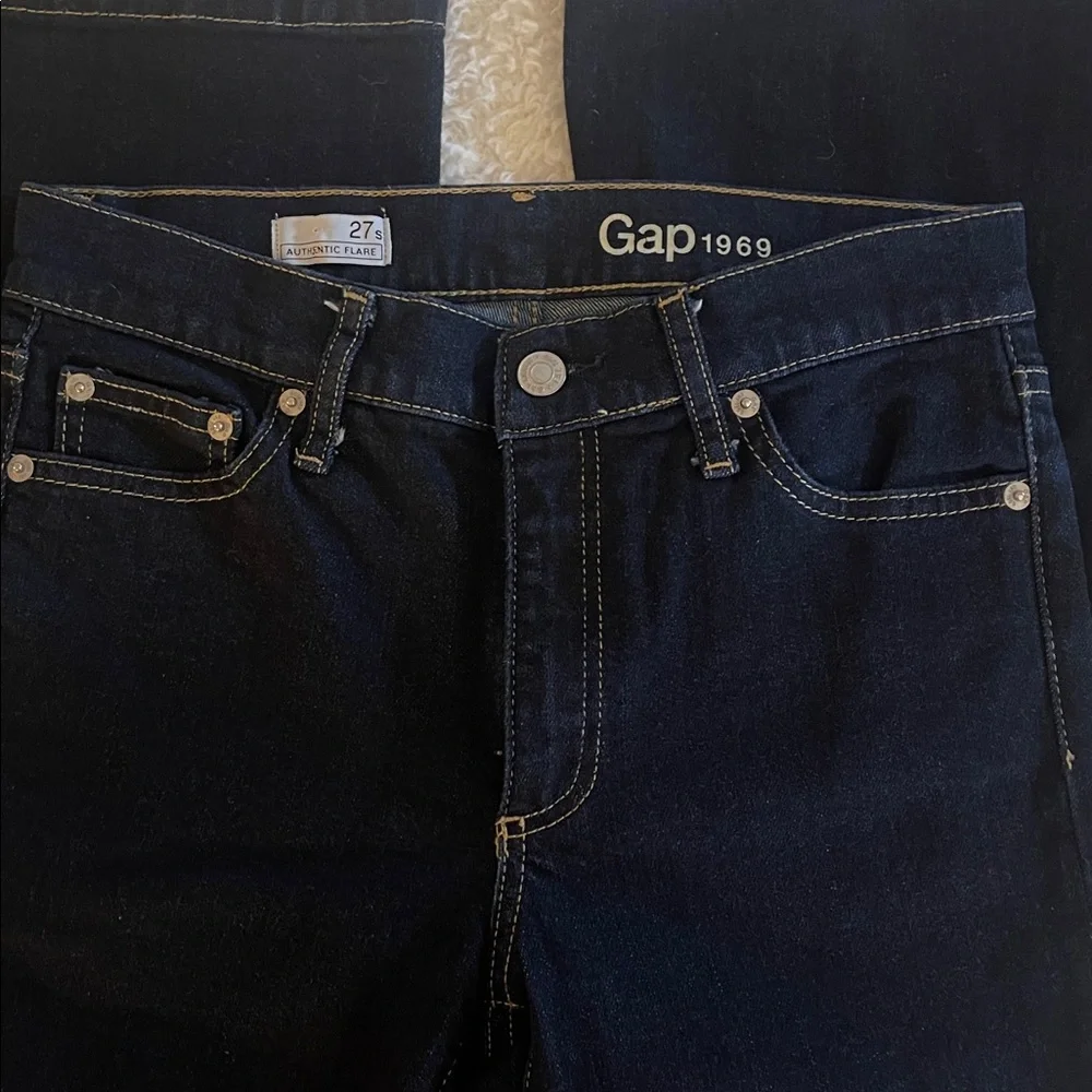 GAP 1969 Women’s Authentic Flare‎ Jeans 27S 30”Inseam Dark Rinse Low Stretch